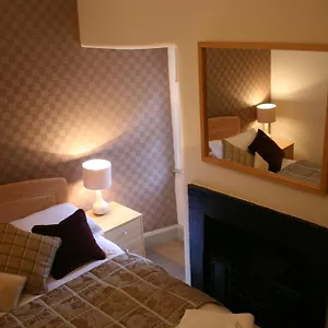 Royal Mile Budget Apartamento